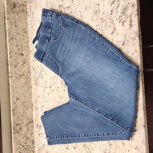 Nine West Women's Super Skinny Pull On Jeans Ankle (Size 8)